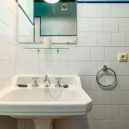 Con Encanto En By Alterhome Apartamento