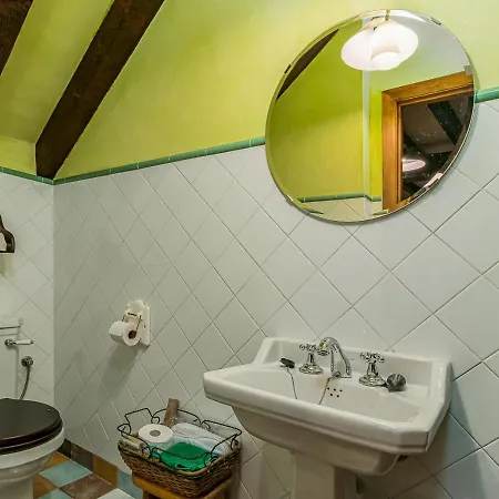 Con Encanto En By Alterhome Potes