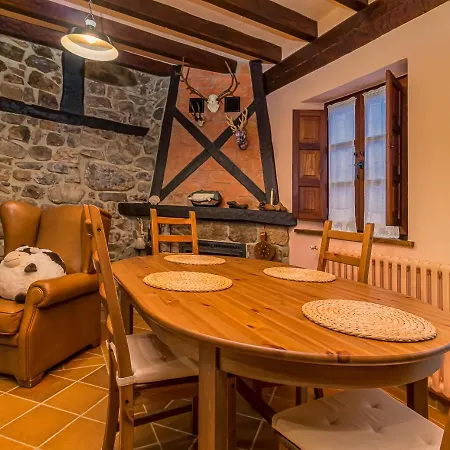 Con Encanto En By Alterhome דירה