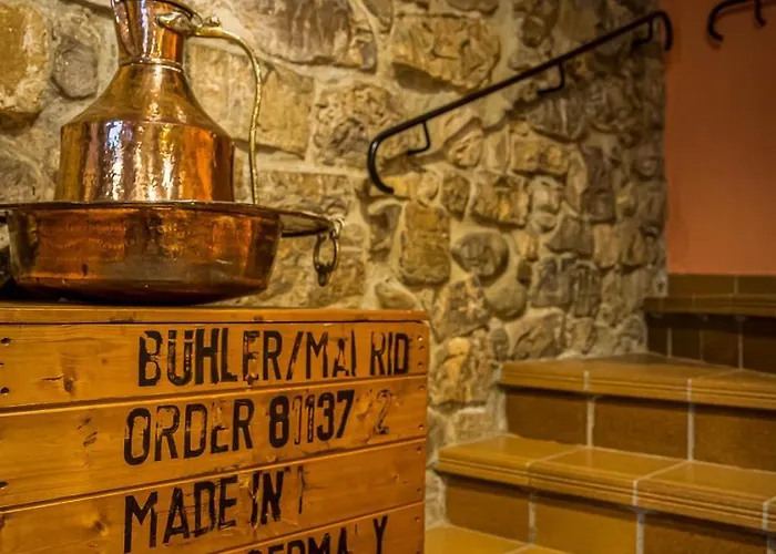 Apartament Con Encanto En By Alterhome Potes